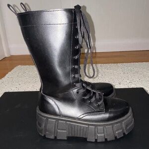 Platform tall boots